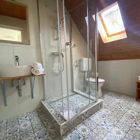 Bed & Breakfast Zoeldhaz Panzio