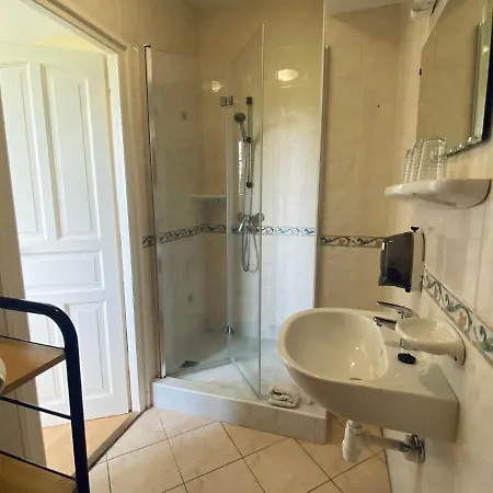 Bed & Breakfast Zoeldhaz Panzio