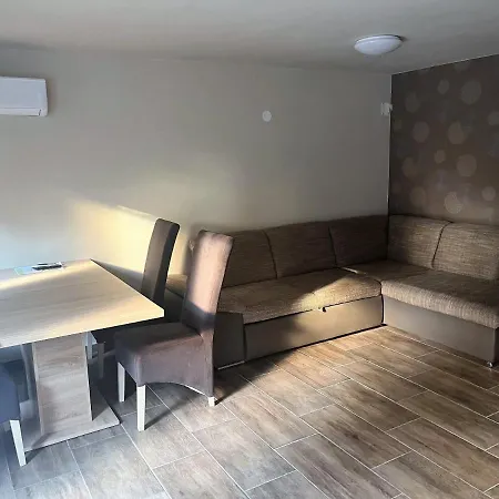 Zoeldhaz Panzio 4* Gyenesdias