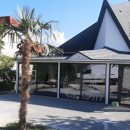 Zoeldhaz Panzio 4*