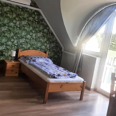Zoeldhaz Panzio Bed & Breakfast *