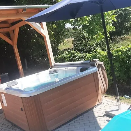 Zoeldhaz Panzio 4* Gyenesdias