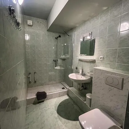Zoeldhaz Panzio B&B
