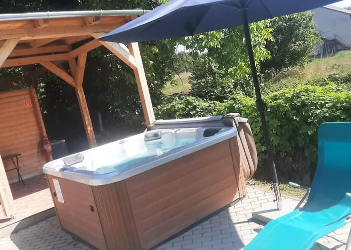 Zoeldhaz Panzio 4* גיינסדיאס